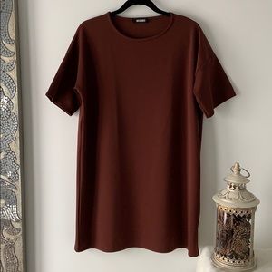 Burgundy T-shirt dress